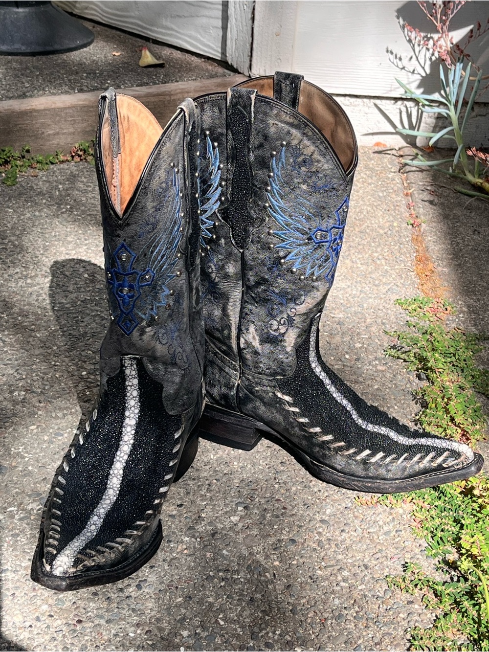 Aguila Real Authentic Viintage Distressed Women’s Cowboy Boots